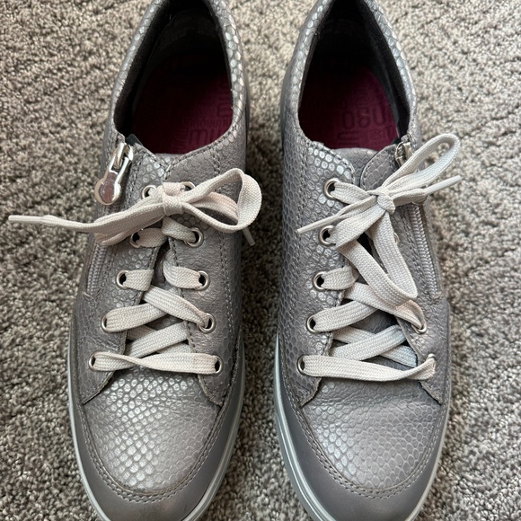 Munro sneaker - Picture 1 of 4